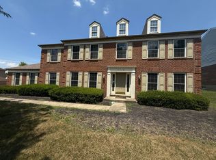 5448 Senour Dr, West Chester, OH 45069