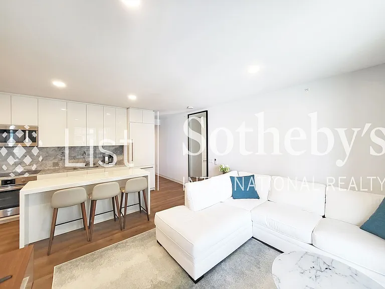987 Queen St #1404 — Photo 8