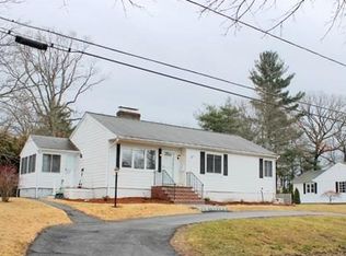 3 Rogers Rd, Peabody, MA 01960