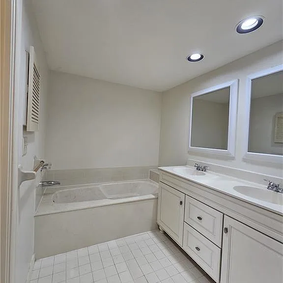 6025 Chardonnay Ln #102 — Photo 18