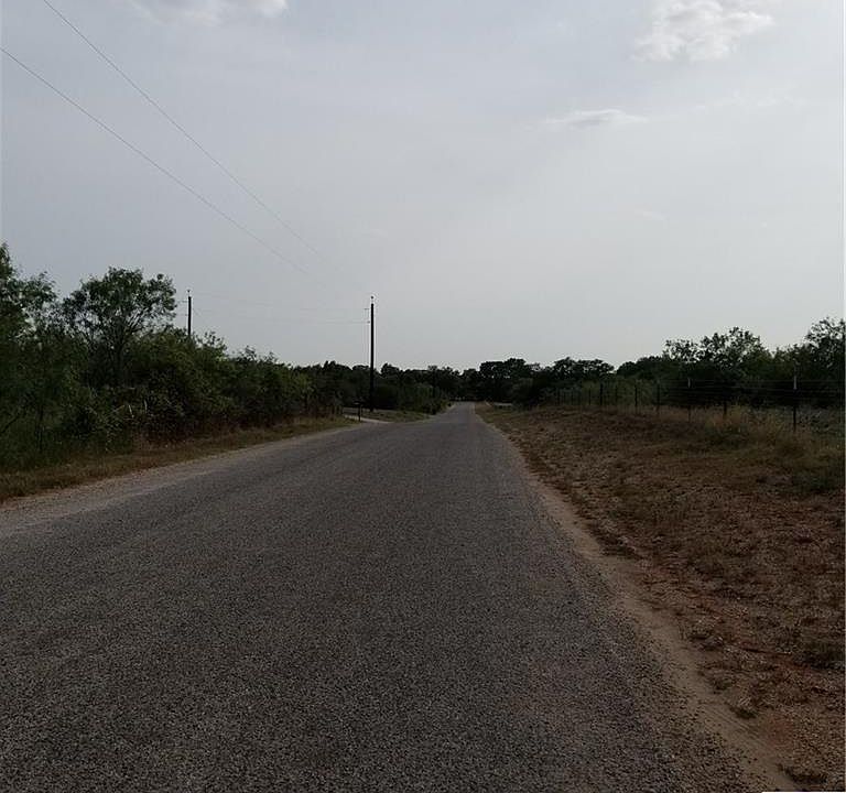 2nd image of 1019 Mill Creek Rd