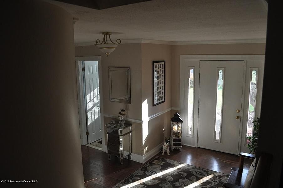 2nd image of 3 Pinewood Dr