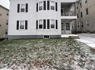 356 Chandler St APT 1, Worcester, MA 01602