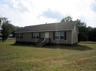 6780 Racking Ln, Wedgefield, SC 29168