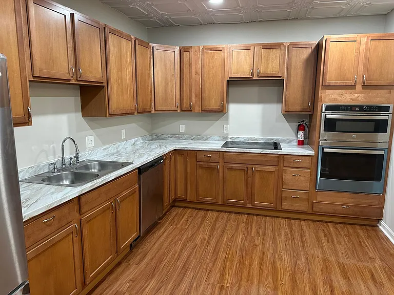 222 N Liberty St #3 — Photo 16