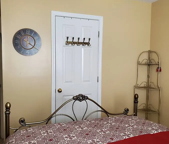 624 Chadwyck Dr #2 — Photo 3