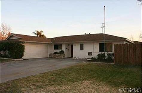 1st image of 1068 Richmond Dr