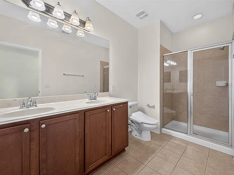 7516 Bentonshire Ave — Photo 11