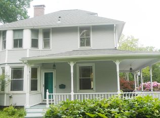 67 Elmwood Ave, Longmeadow, MA 01106