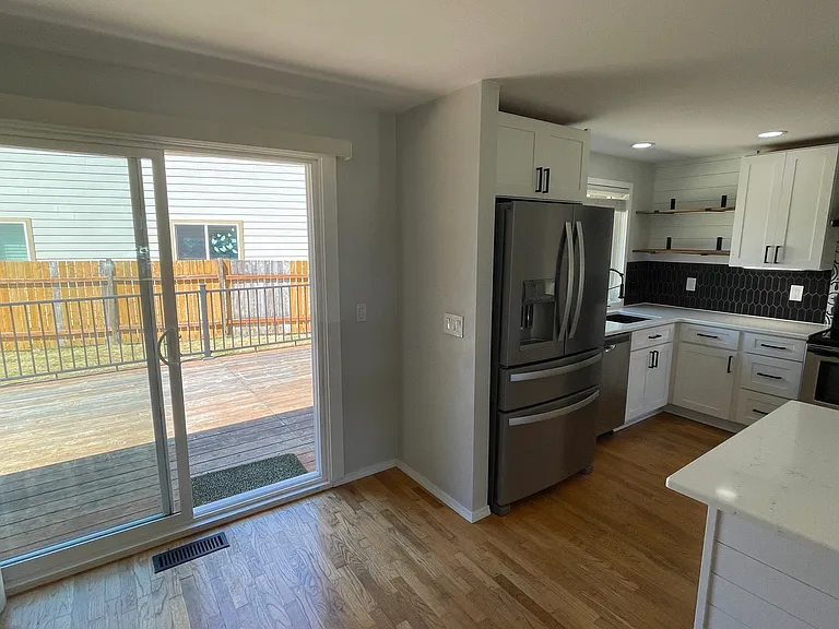 1210 S 259th Pl — Photo 7