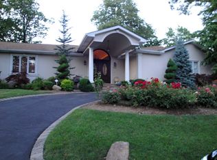 133 Clarke Ave, Staten Island, NY 10306