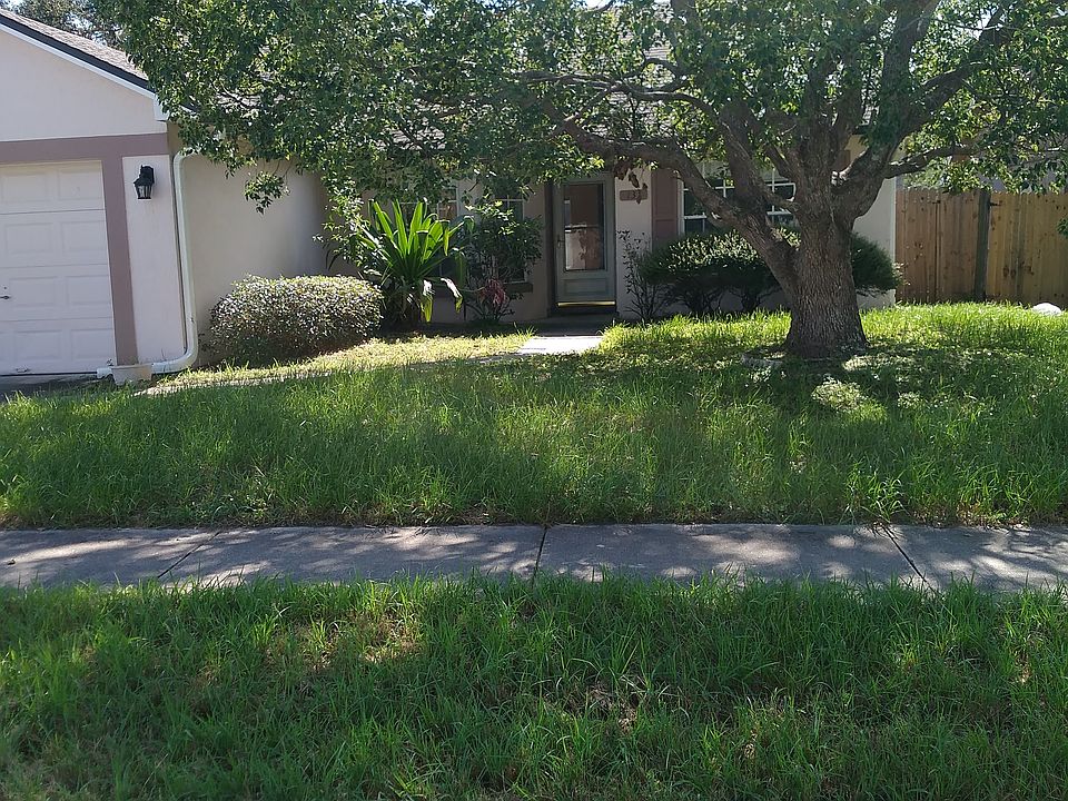 1st image of 131 Kelly Cir