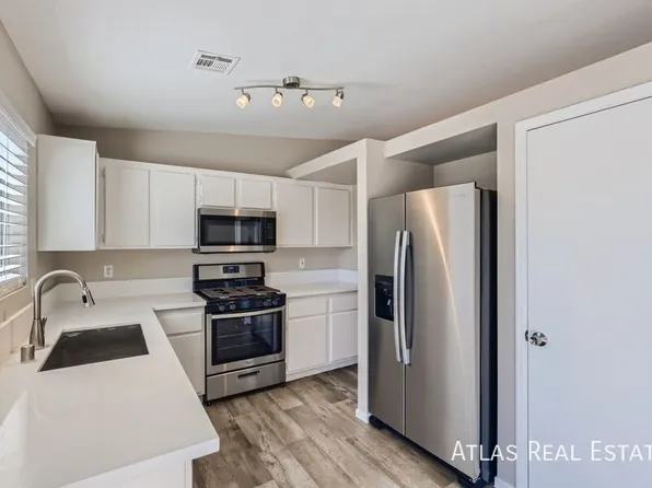 3105 Meadow Flower Ave, North Las Vegas, NV 89031