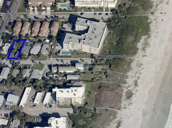 408 Lincoln Ave, Cape Canaveral, FL 32920