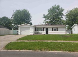 5511 Menomonee Dr, Kokomo, IN 46902