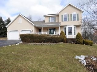 148 Lancelot Dr, Elmira, NY 14903