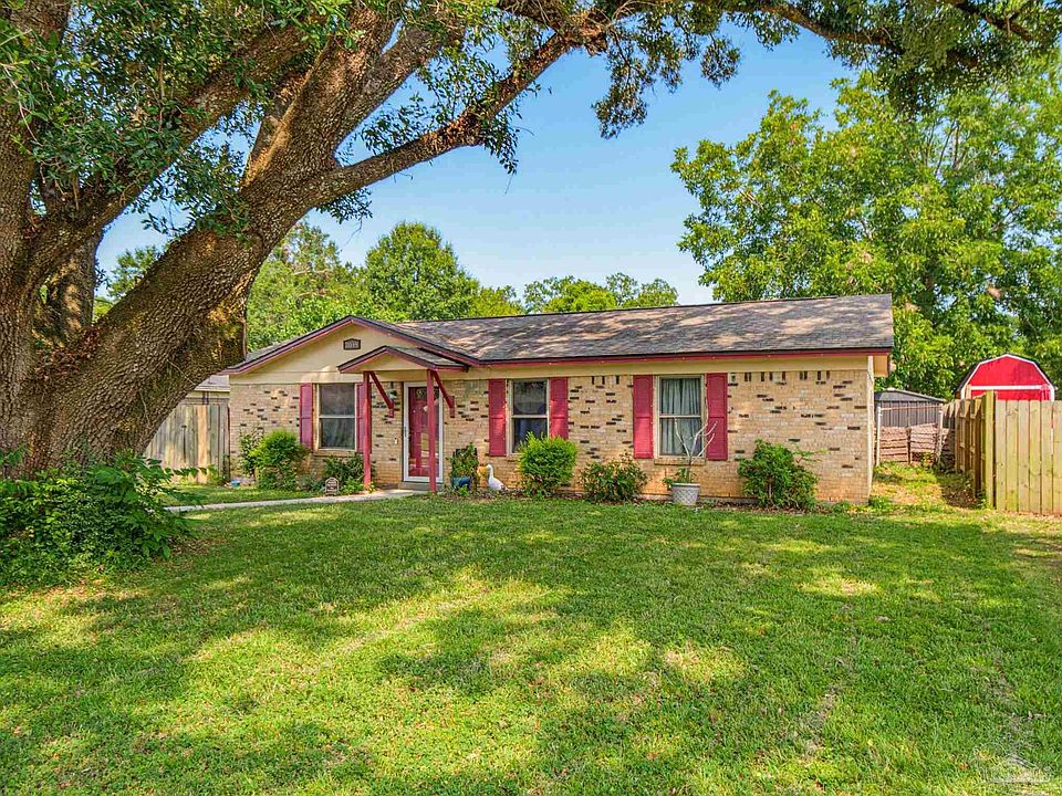 1st image of 2018 Woodbury Dr