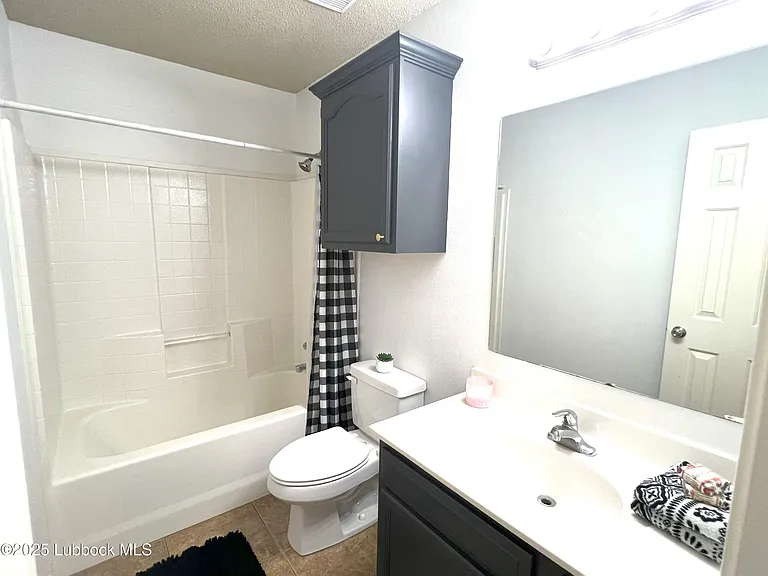 2802 108th St — Photo 7