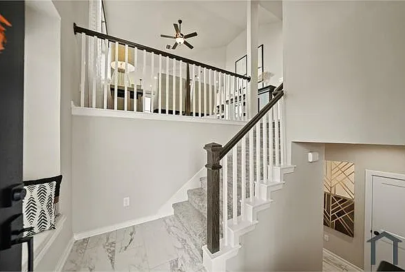 1631 Rustling Creek Dr — Photo 14