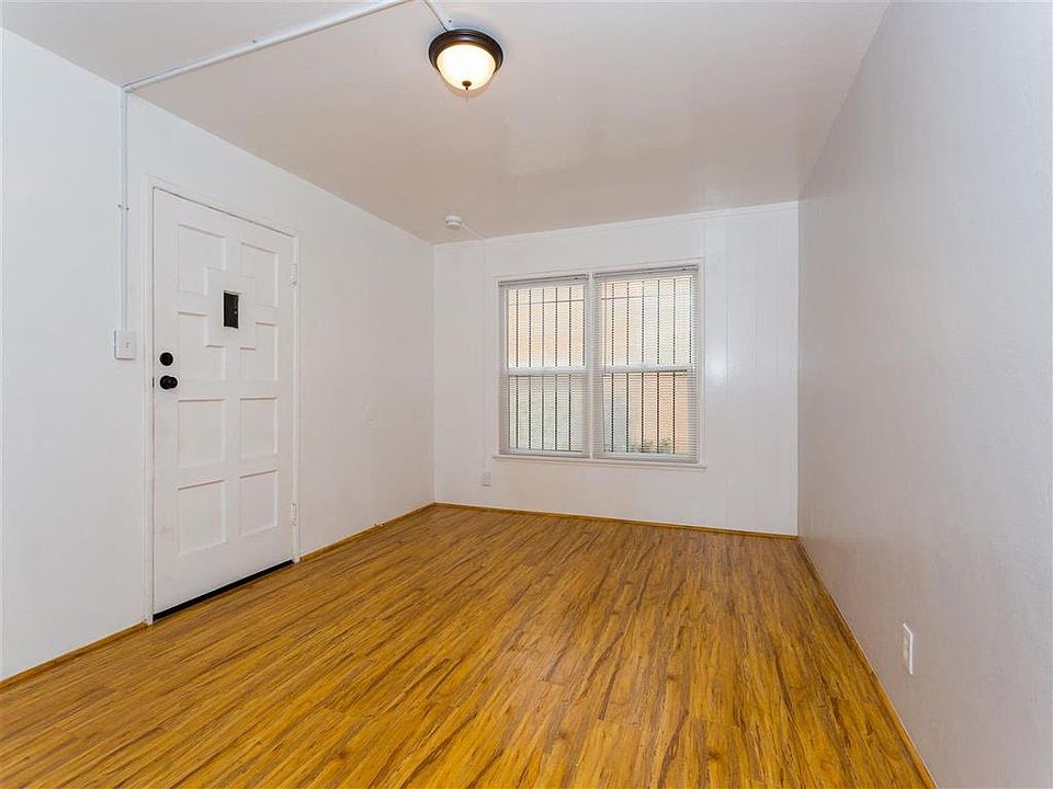 Front entry view from living spac