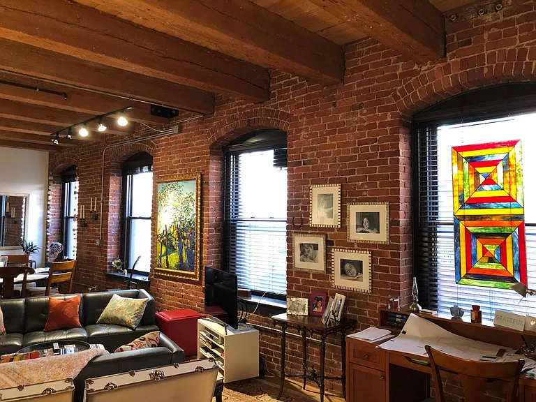 21 Wormwood St #321 — Photo 9