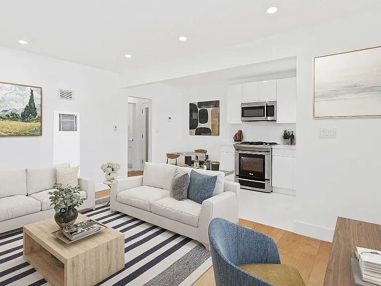 119 Paloma Ave #D — Photo 3
