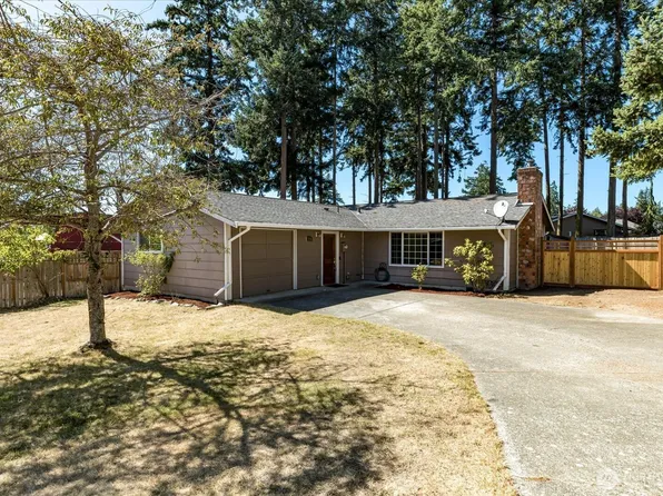 979 NW Frigate, Oak Harbor, WA 98277