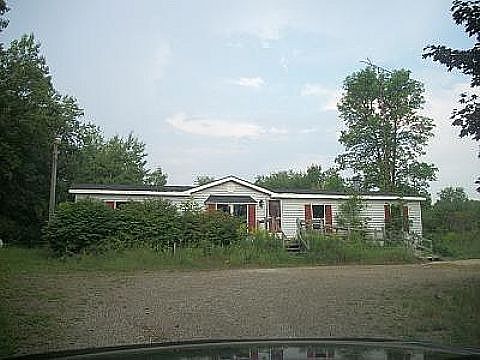 1st image of 9781 S Elm Ave