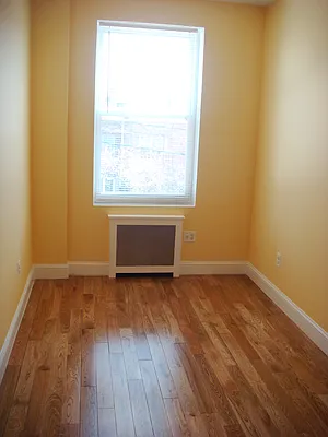 Rented by Avanguard Realty Corp | media 18