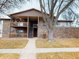 625 Elm Ave APT C, Brookings, SD 57006
