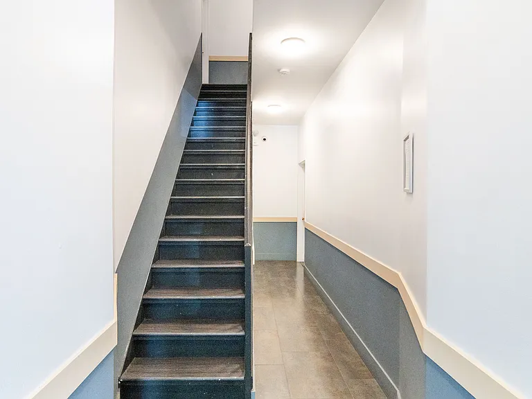810 Macon St #B2 — Photo 10