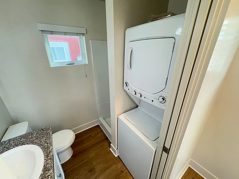 164 176 S Mallagh Street 204 #206 — Photo 9