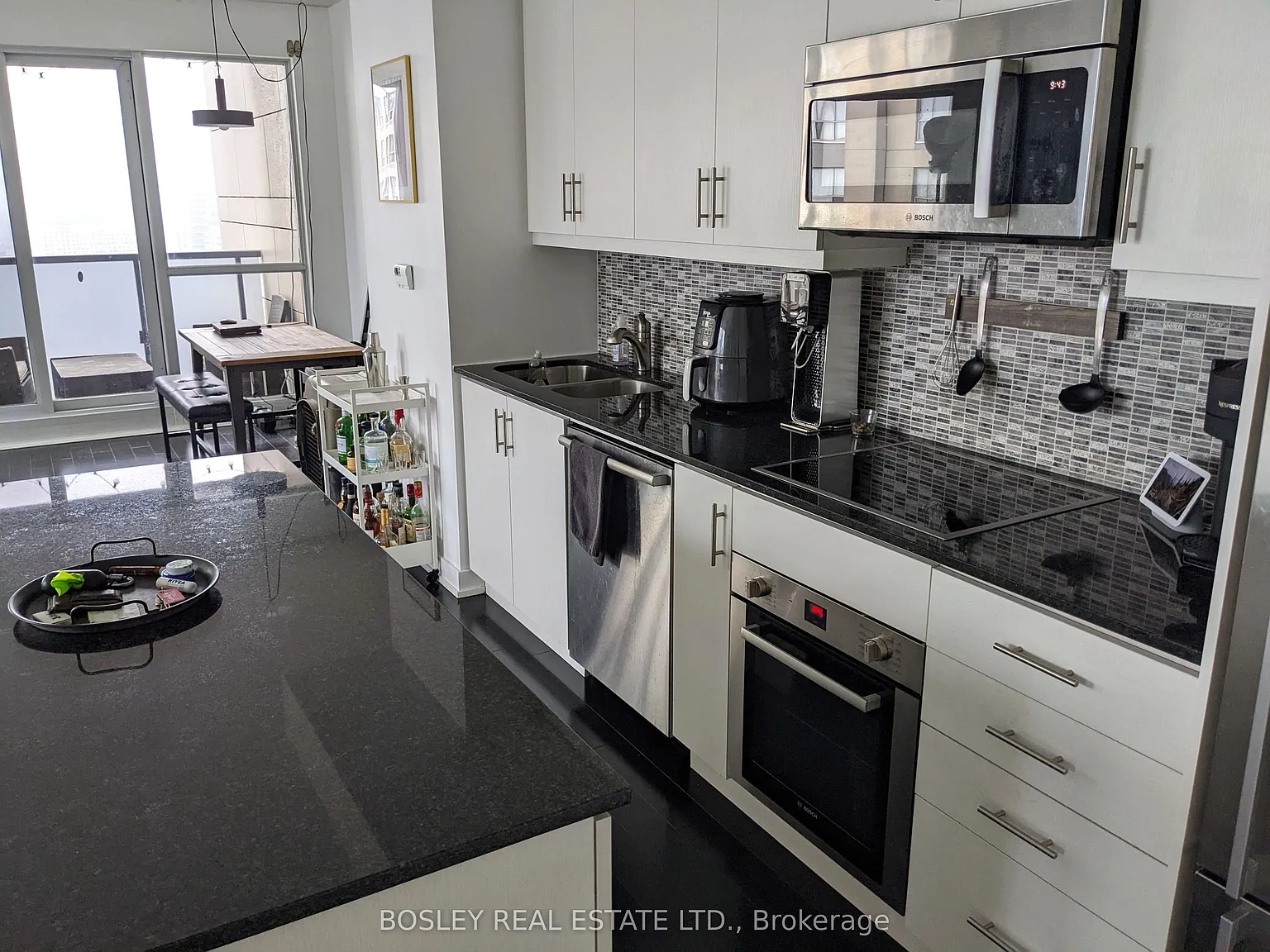 2 bed, $2,850 — Photo 3