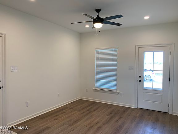 2nd image of 102 Hardwicke Ct