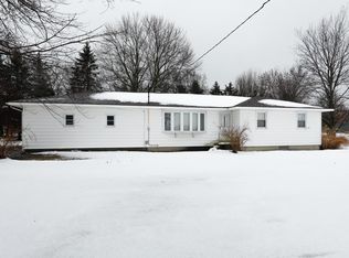 60862 Kuhlmeyer Rd, Centreville, MI 49032
