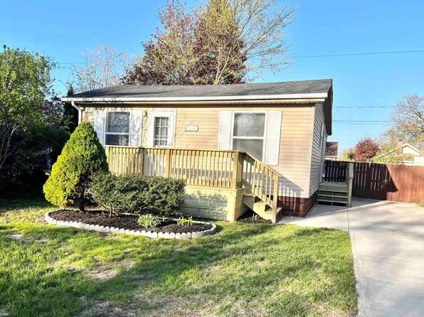 2728 17th Ave, Port Huron, MI 48060