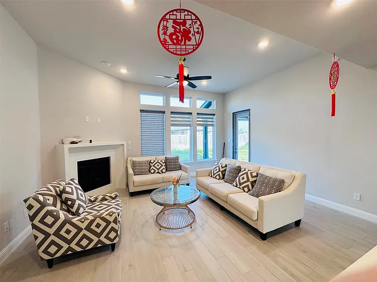 15331 Leal Rancho Ct — Photo 11