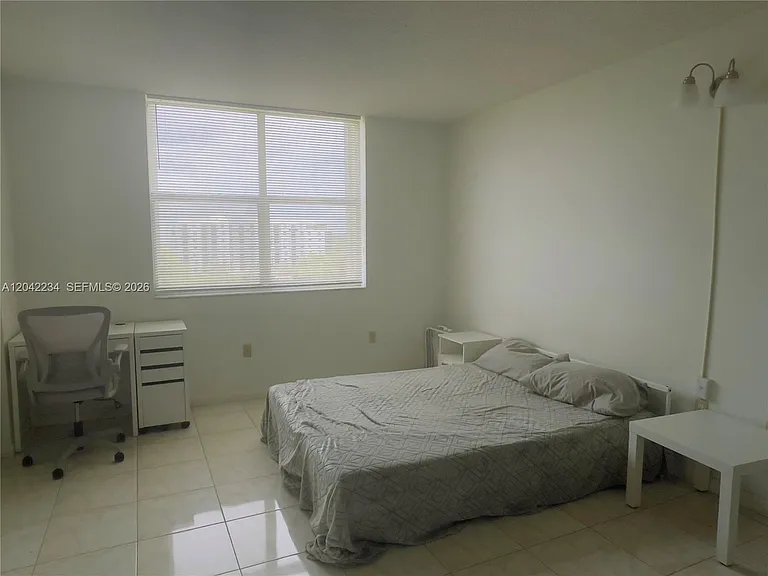 11111 Biscayne Blvd #7E-716 — Photo 6