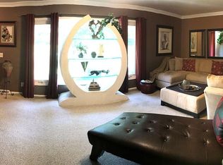 102 Juanita Dr, Battle Creek, MI 49014