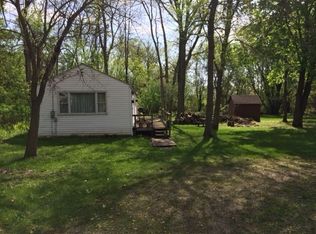 N3240 Sycamore Rd, Lake Geneva, WI 53147