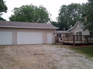 1345 Humbolt Ave, Moville, IA 51039