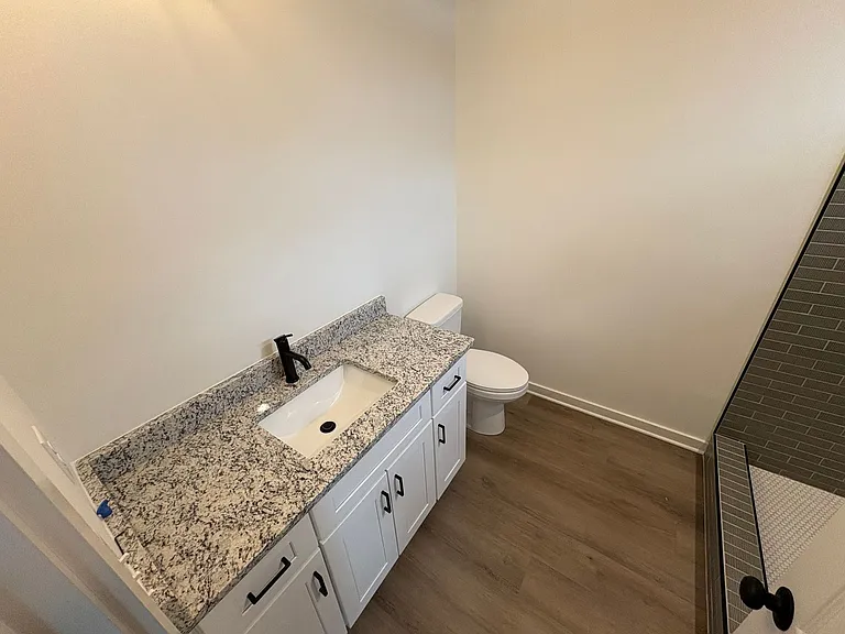 310 Cedar St — Photo 28