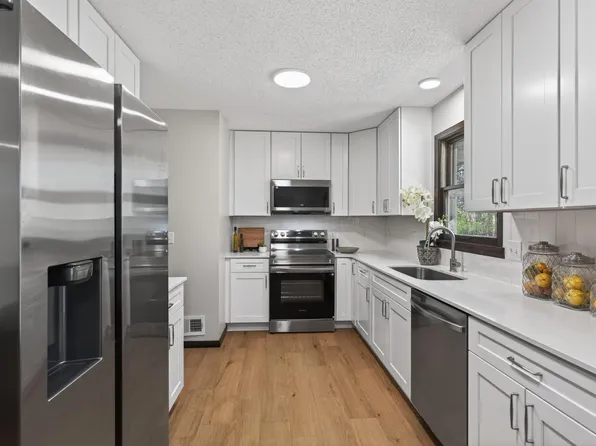 16321 Zirconium St NW, Ramsey, MN 55303