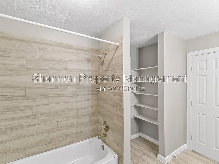 3110 Oak Rock Cir — Photo 19