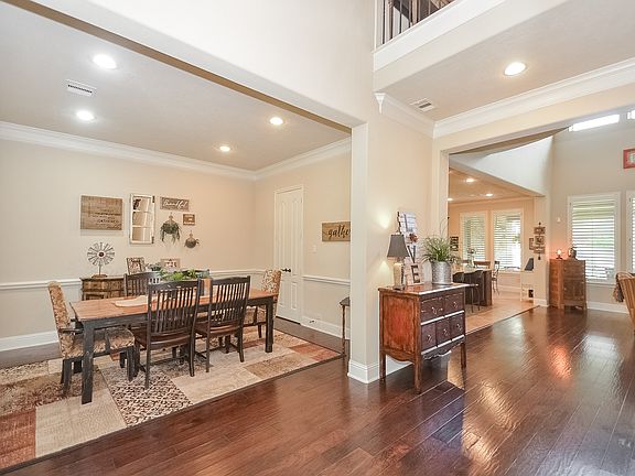 4th image of 7006 Water Way Bnd