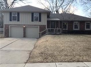 7138 High Dr, Prairie Village, KS 66208