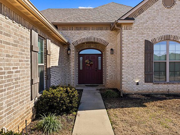 3rd image of 118 Kallan Rd