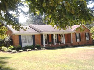 21 Burgundy Rd SW, Aiken, SC 29801