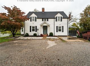 899 Sherwood Rd, Charleston, WV 25314
