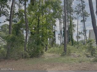 251 Locust Fence Rd, Saint Helena Island, SC 29920